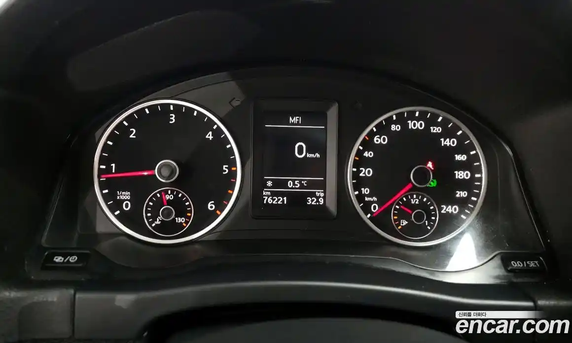 Volkswagen Tiguan 2016 2.0 Автомат в Москве № 168847, фото 12