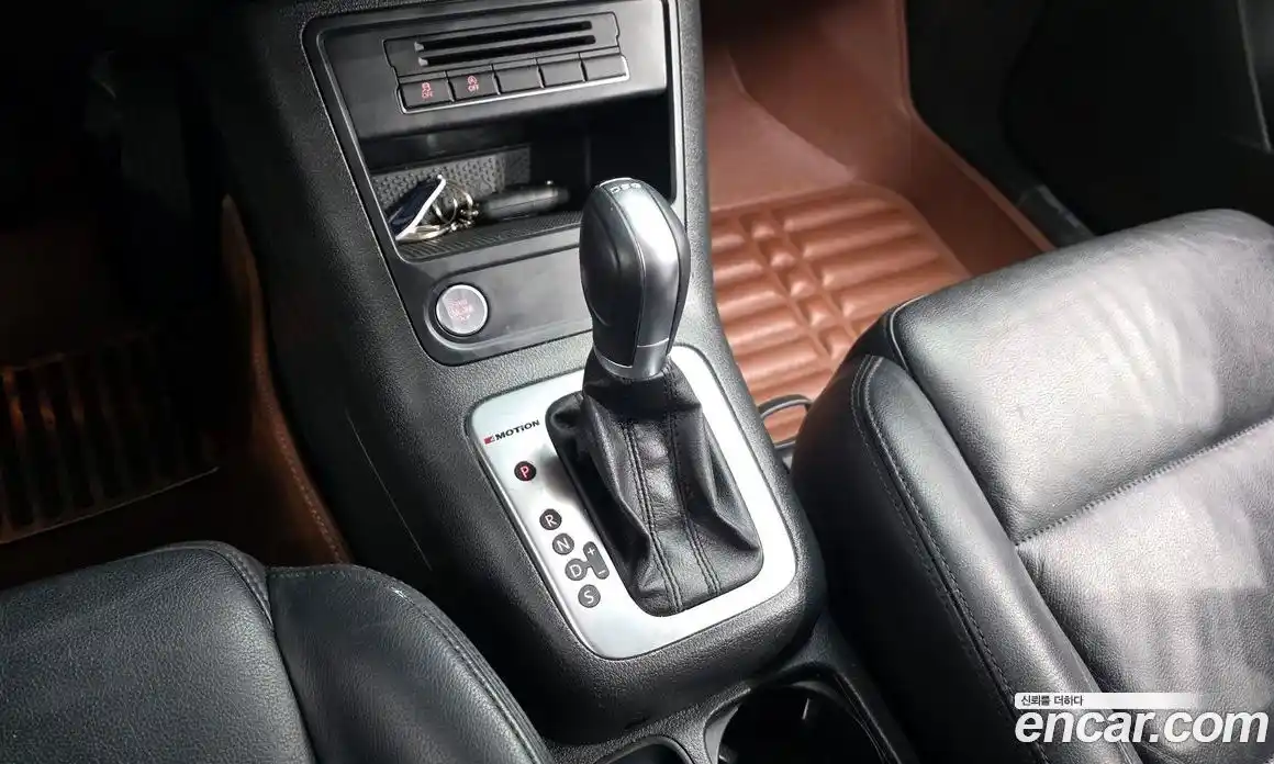 Volkswagen Tiguan 2016 2.0 Автомат в Москве № 168847, фото 13