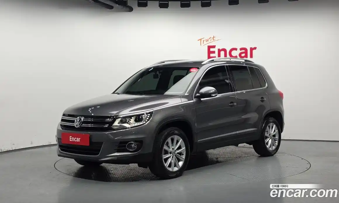 Volkswagen Tiguan 2016 2.0 Автомат в Москве № 168847, фото 14