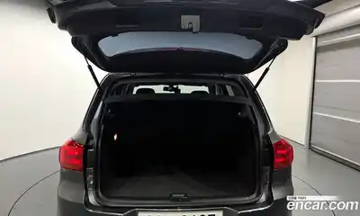 Volkswagen Tiguan 2016 2.0 Автомат в Москве № 168847, миниатюра 5