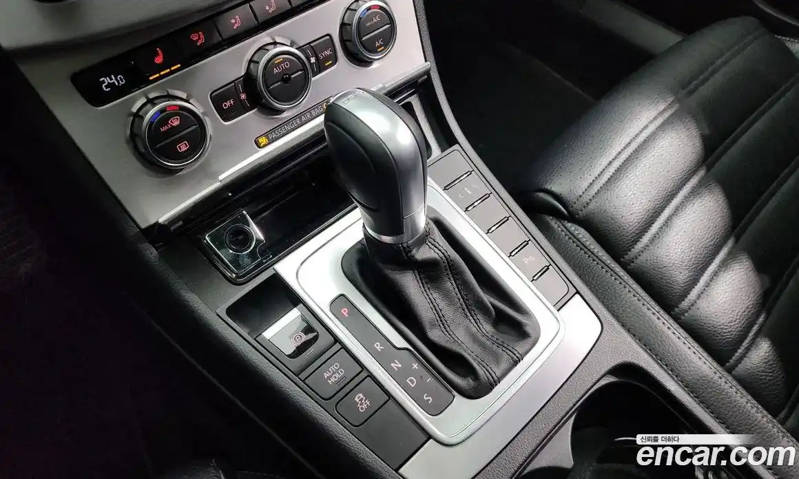 Volkswagen CC 2015 2.0 Автомат в Москве № 168858, фото 6