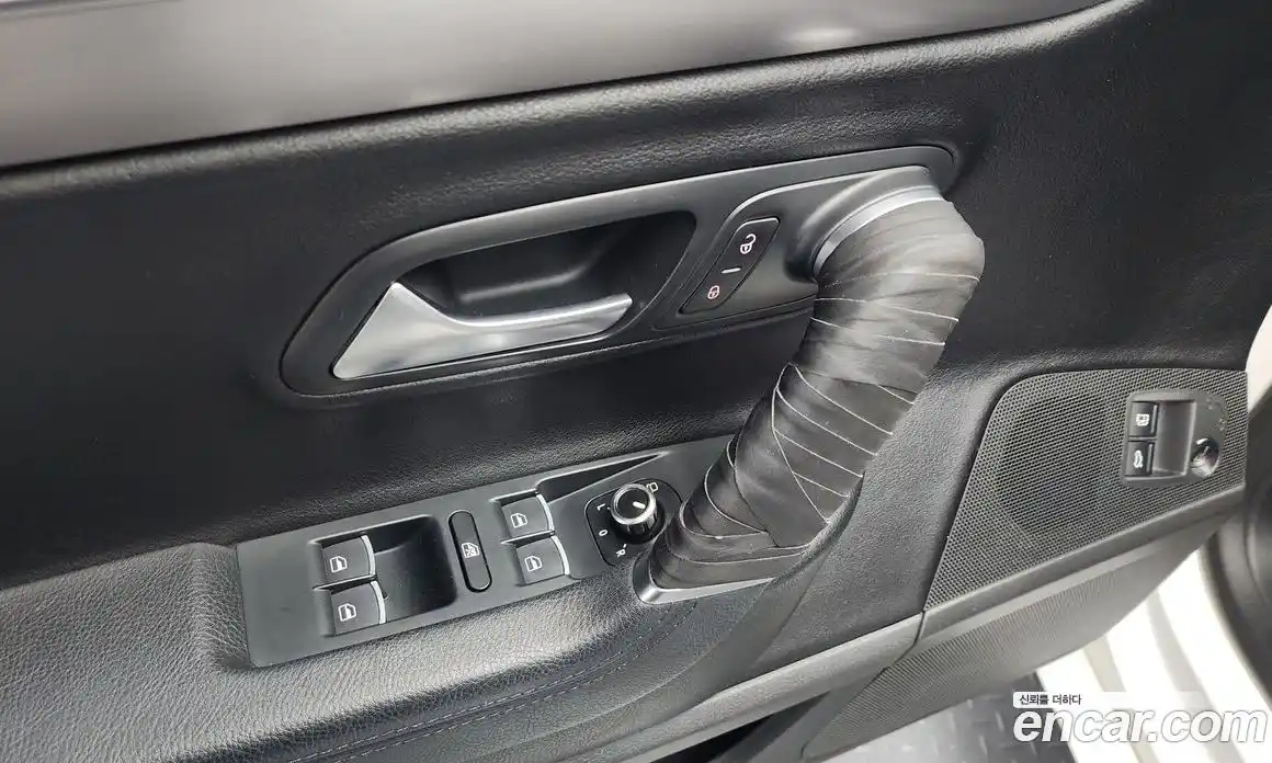 Volkswagen CC 2015 2.0 Автомат в Москве № 168858, фото 7