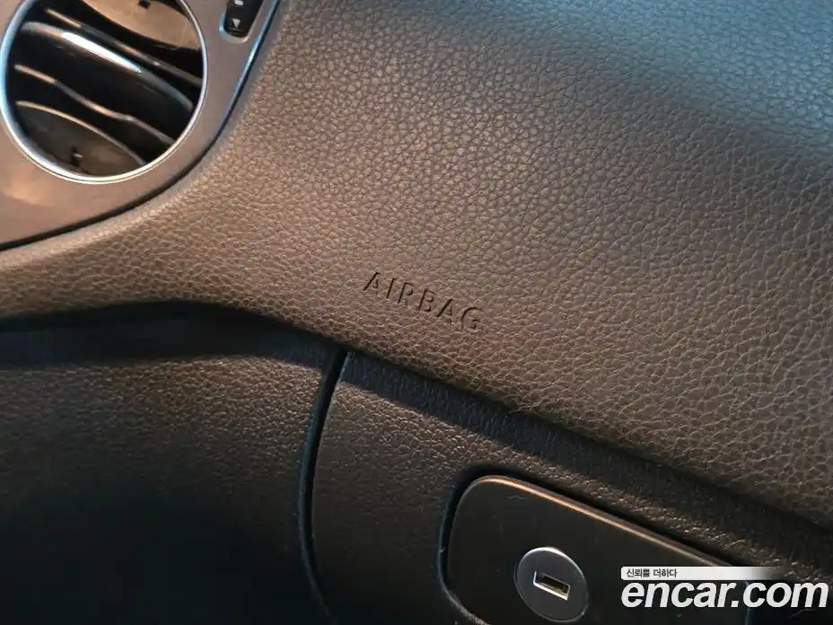 Volkswagen Tiguan 2016 2.0 Автомат в Москве № 169227, фото 17