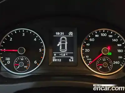 Volkswagen Tiguan 2016 2.0 Автомат в Москве № 169227, миниатюра 10