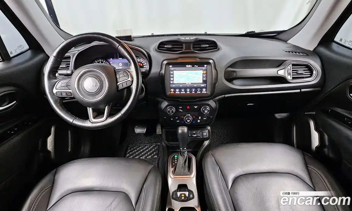 Jeep Renegade 2021 2.4 Автомат в Москве № 169555, фото 13