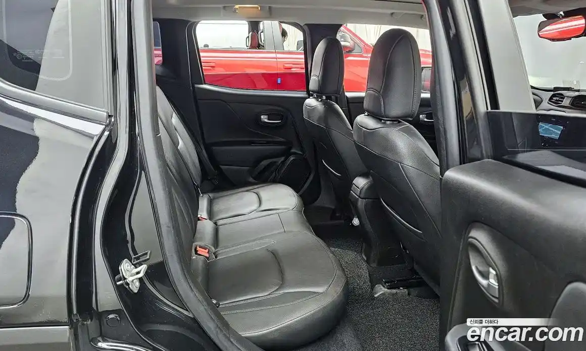 Jeep Renegade 2021 2.4 Автомат в Москве № 169555, фото 8