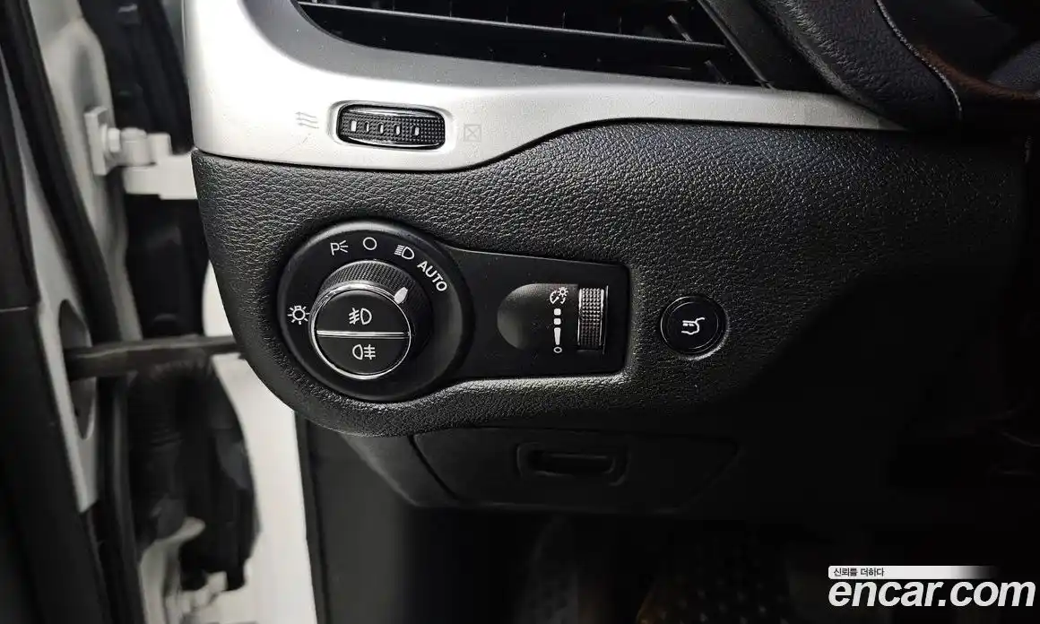 Jeep Cherokee 2018 2.4 Автомат в Москве № 169782, фото 7