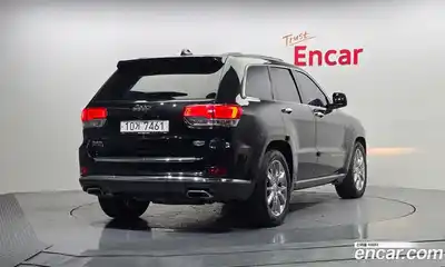 Jeep Cherokee 2016 3.0 Автомат в Москве № 169885, миниатюра 2