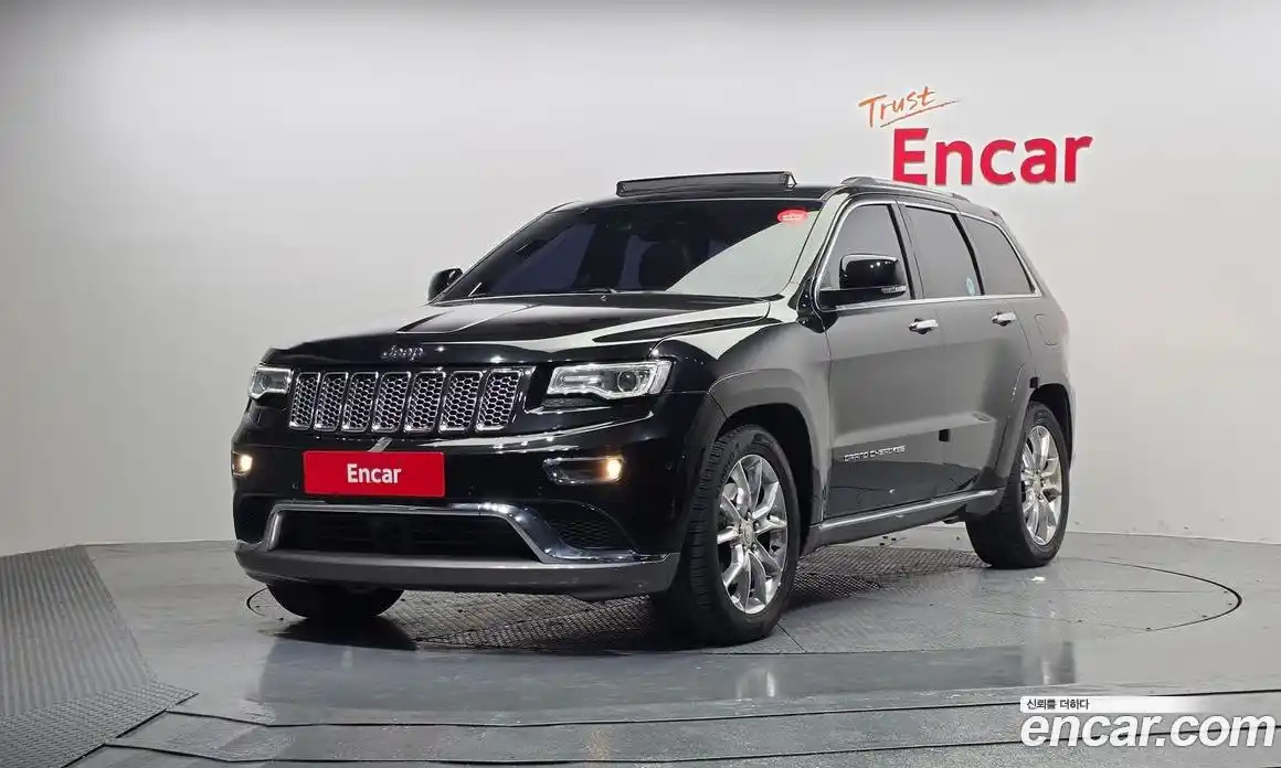 Jeep Cherokee 2016 3.0 Автомат в Москве № 169885, фото 10