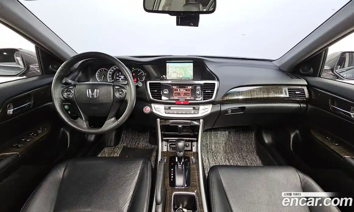 Honda Accord 2015 2.4 Автомат в Москве № 170607, фото 13