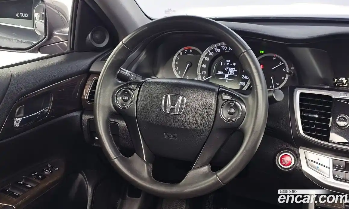 Honda Accord 2015 2.4 Автомат в Москве № 170607, фото 20