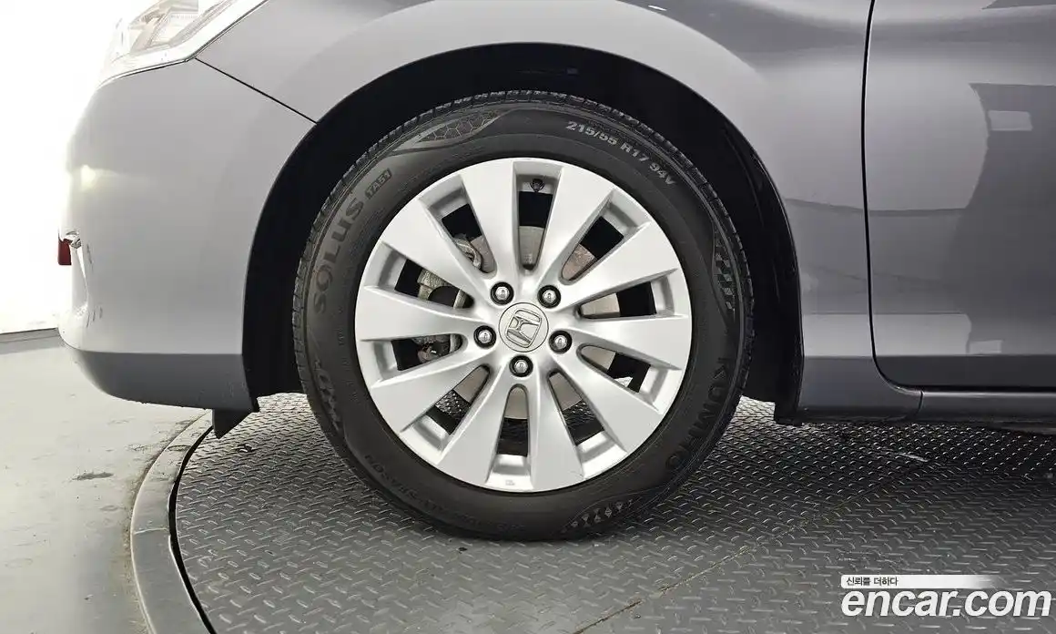 Honda Accord 2015 2.4 Автомат в Москве № 170607, фото 10