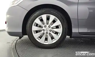 Honda Accord 2015 2.4 Автомат в Москве № 170607, миниатюра 10