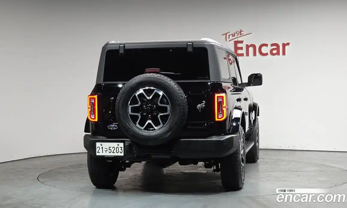 Ford Bronco 2024 2.3 Автомат в Москве № 170752, фото 1