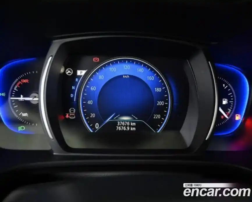 Renault QM6 2024 2.0 Автомат в Москве № 177611, фото 7