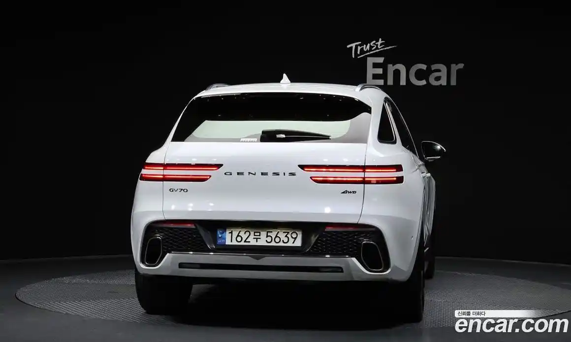 Genesis GV70 2021 2.5 Автомат в Москве № 179649, фото 11