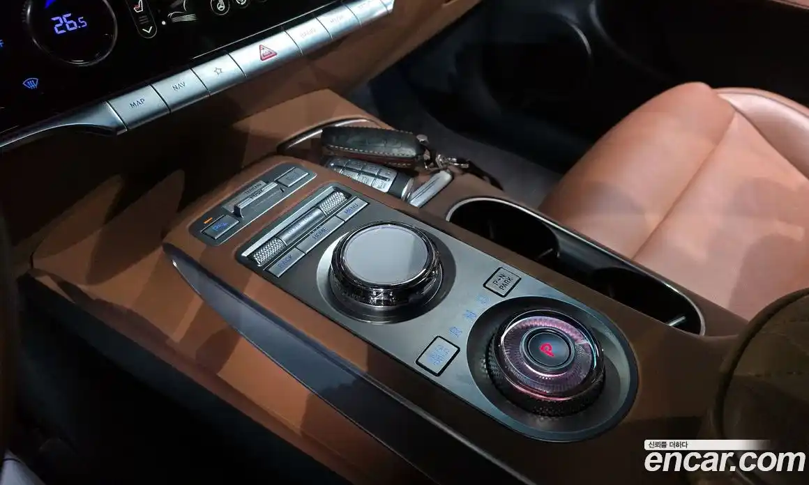 Genesis GV70 2021 2.5 Автомат в Москве № 179649, фото 12