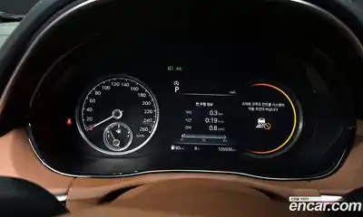 Genesis GV70 2021 2.5 Автомат в Москве № 179649, миниатюра 4