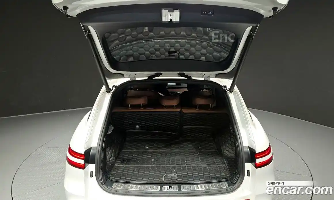 Genesis GV70 2021 2.5 Автомат в Москве № 179649, фото 9