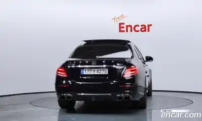 Mercedes-Benz E-Class 2018 4.0 Автомат в Москве № 180266, миниатюра 2