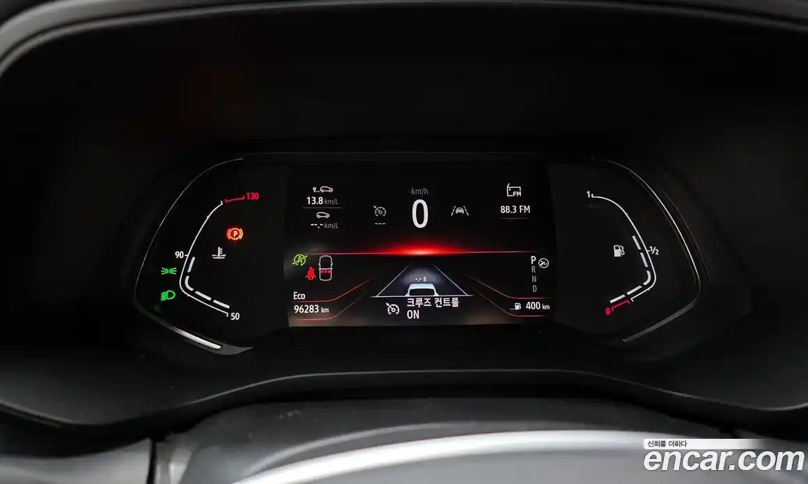 Renault XM3 2023 1.6 Автомат в Москве № 182717, фото 12