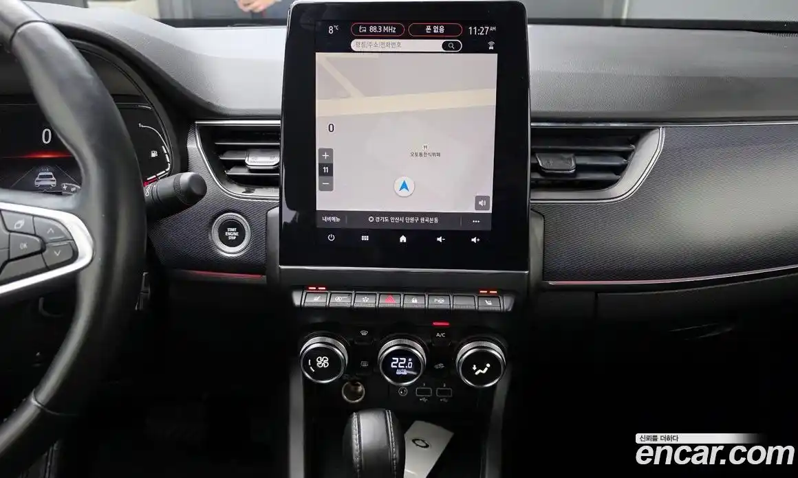 Renault XM3 2023 1.6 Автомат в Москве № 182717, фото 9