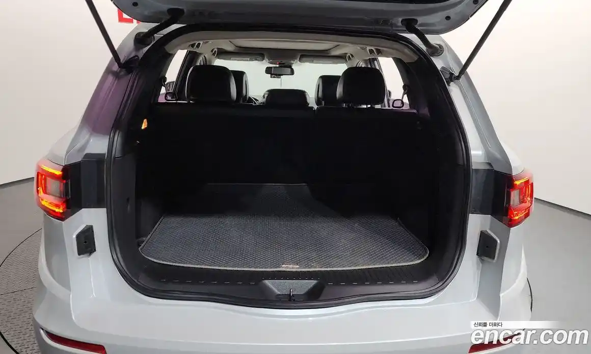 Renault QM6 2017 2.0 Автомат в Москве № 183221, фото 20