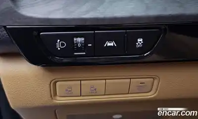 Kia Canival 2023 3.5 Автомат в Москве № 186757, миниатюра 2