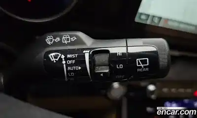 Kia Canival 2023 3.5 Автомат в Москве № 186757, миниатюра 6