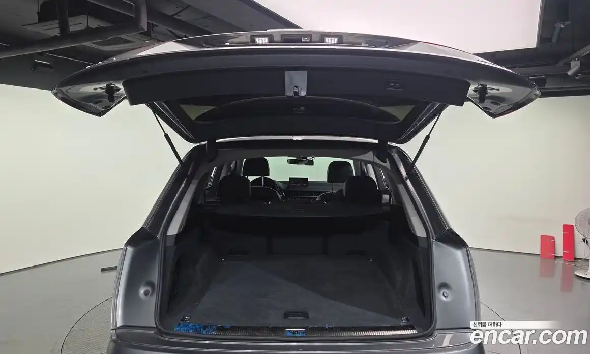 Audi Q7 2016 3.0 Автомат в Москве № 188534, фото 8