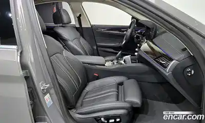 BMW 5-Series 2022 2.0 Автомат в Москве № 189410, миниатюра 7