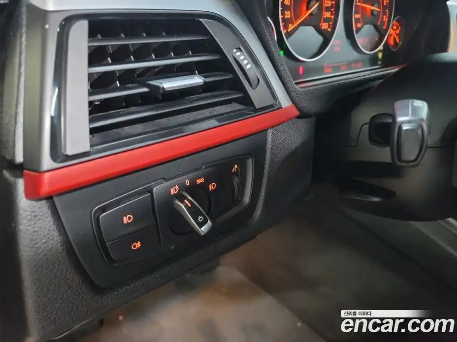 BMW 3-Series 2014 2.0 Автомат в Москве № 192057, фото 10