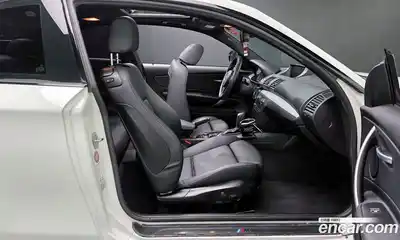 BMW 1-Series 2011 2.0 Автомат в Москве № 192742, миниатюра 2