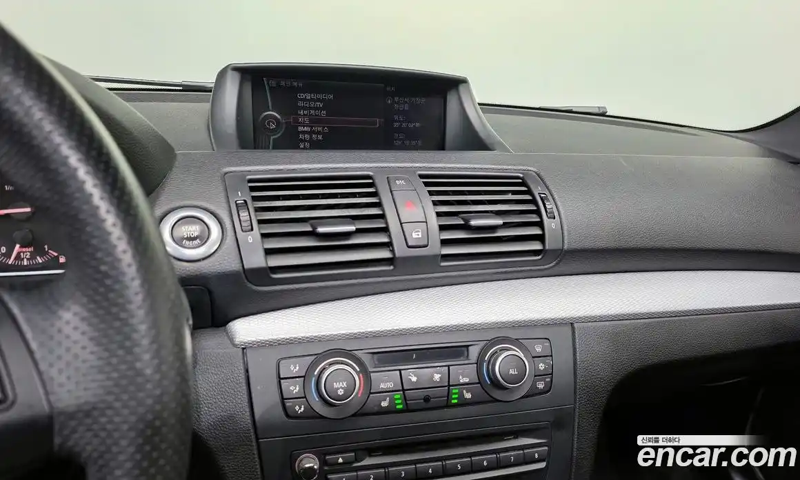 BMW 1-Series 2011 2.0 Автомат в Москве № 192742, фото 6