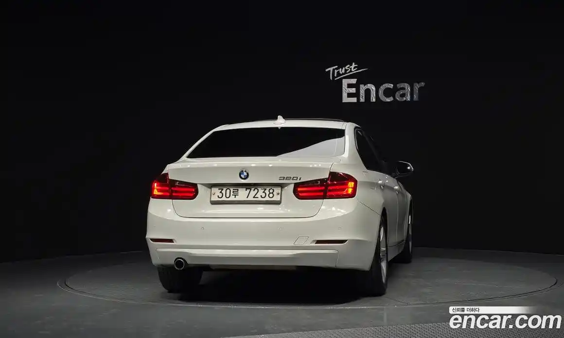 BMW 3-Series 2015 2.0 Автомат в Москве № 192782, фото 19