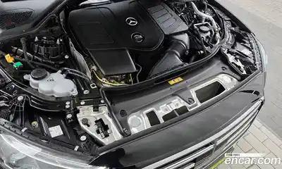 Mercedes-Benz E-Class 2025 2.0 Автомат в Москве № 193813, миниатюра 2