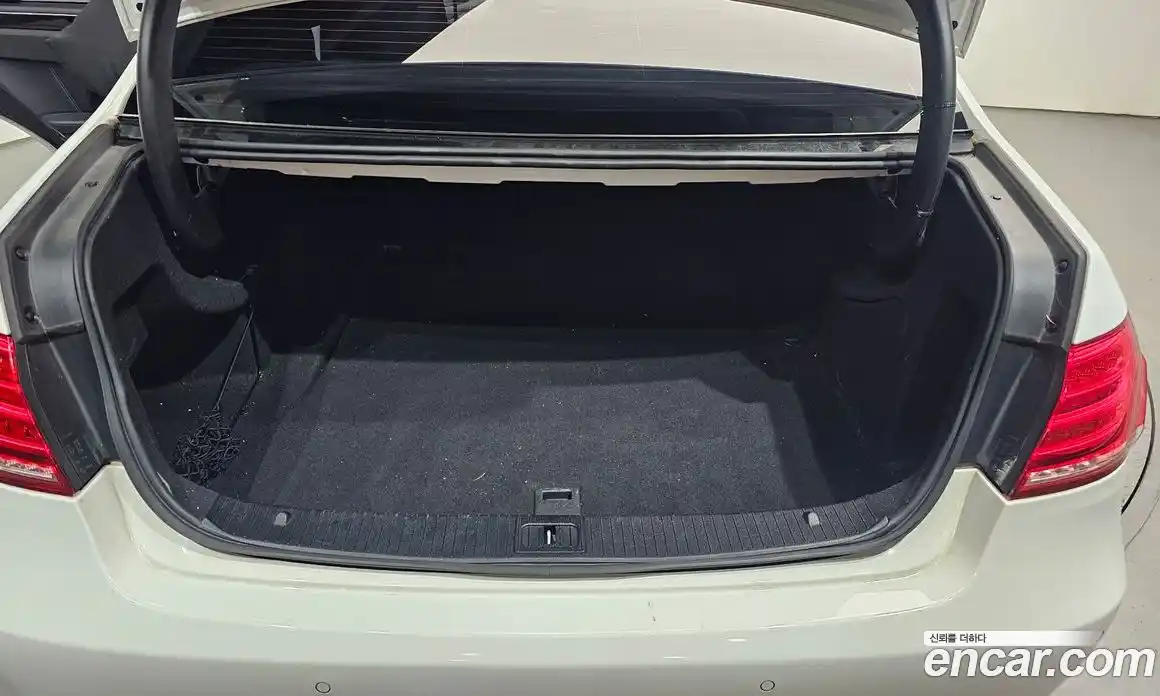 Mercedes-Benz E-Class 2016 2.1 Автомат в Москве № 195143, фото 20