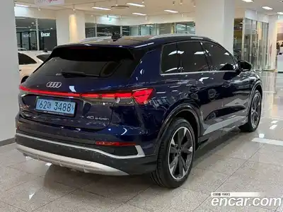 Audi Q4 e-tron 2023 1.0 Автомат в Москве № 195574, миниатюра 2