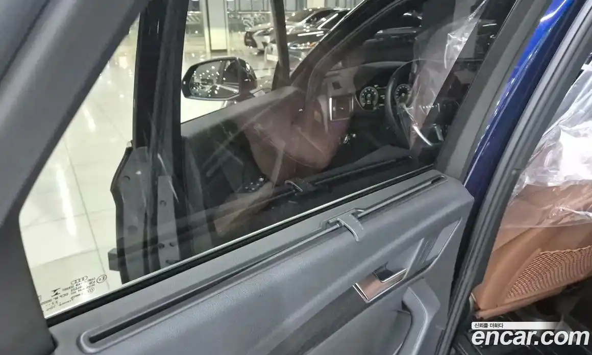 Audi Q5 2023 2.0 Автомат в Москве № 196023, фото 16