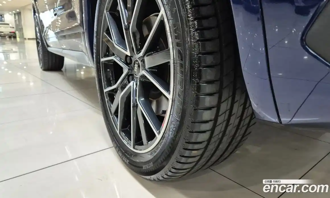 Audi Q5 2023 2.0 Автомат в Москве № 196023, фото 20