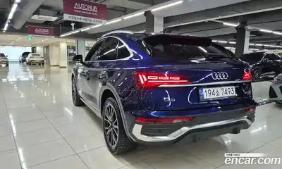 Audi Q5 2023 2.0 Автомат в Москве № 196023, миниатюра 5