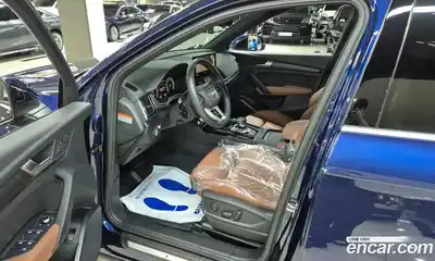 Audi Q5 2023 2.0 Автомат в Москве № 196023, миниатюра 8