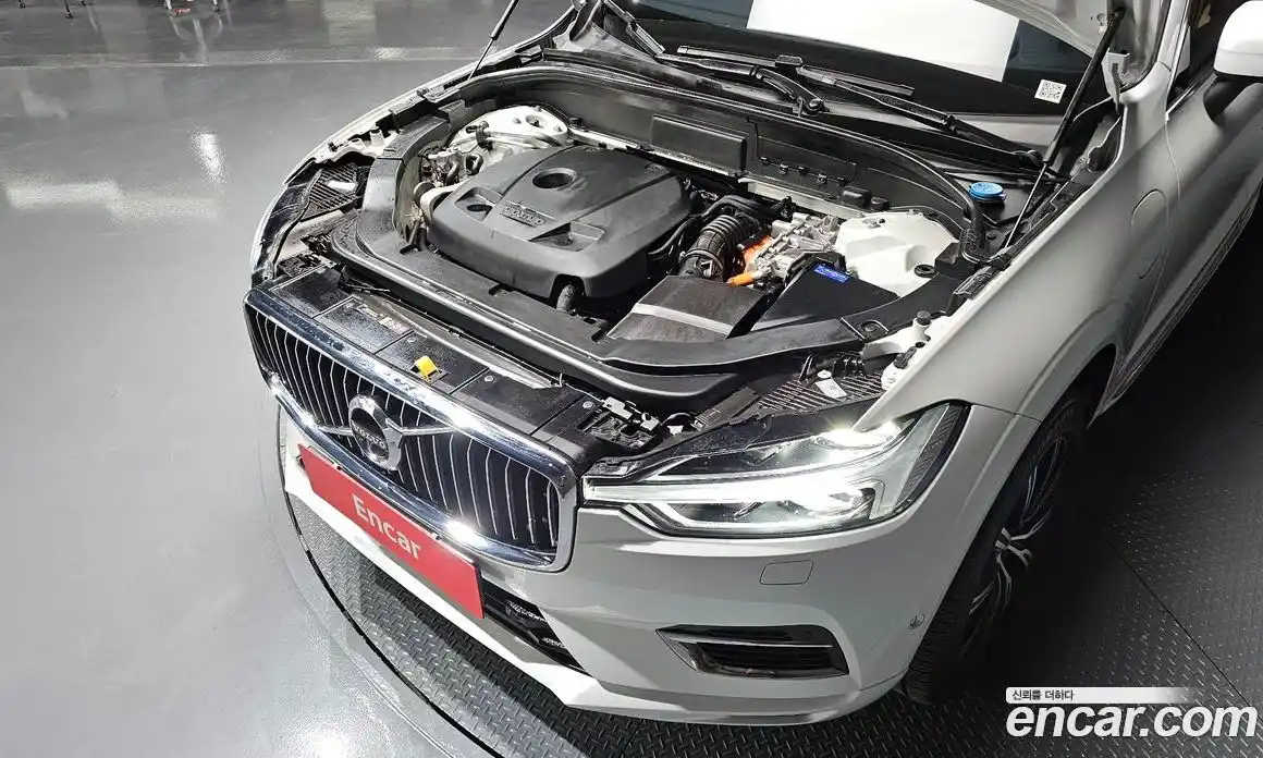 Volvo XC60 2021 2.0 Автомат в Москве № 196989, фото 10