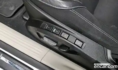 Volvo V40 2015 1.6 Автомат в Москве № 197072, миниатюра 3