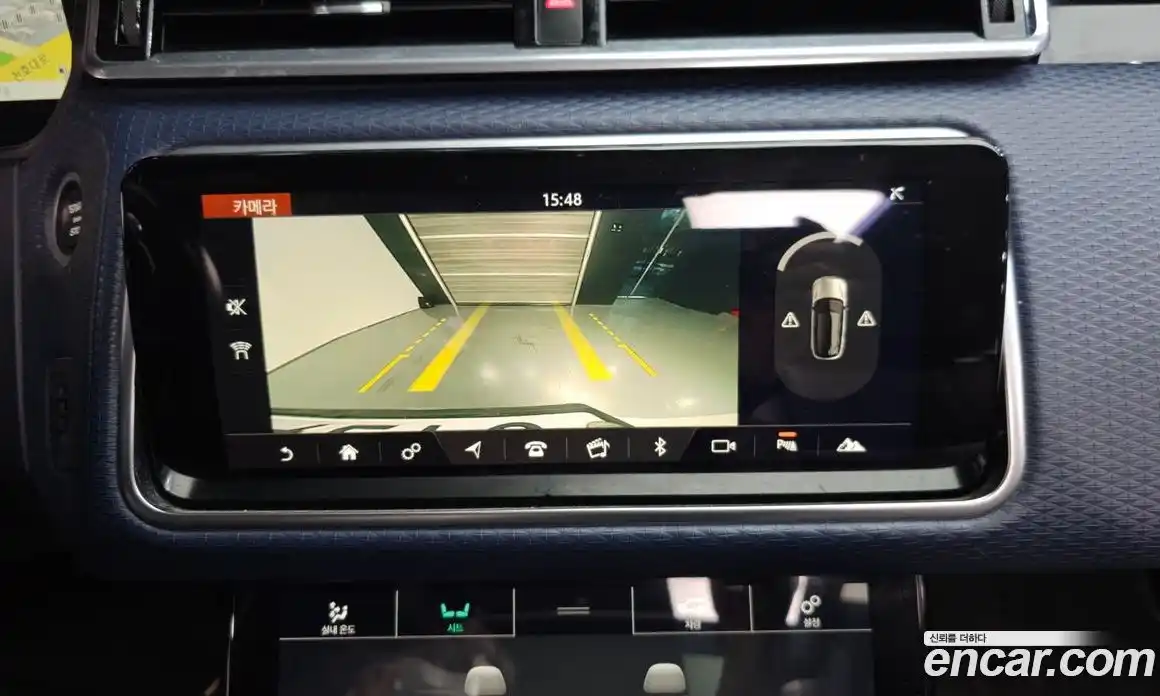 Land Rover Range-Rover Velar 2018 2.0 Автомат в Москве № 198145, фото 15