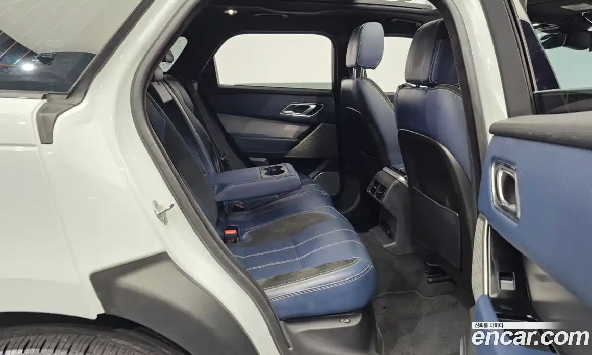 Land Rover Range-Rover Velar 2018 2.0 Автомат в Москве № 198145, фото 18