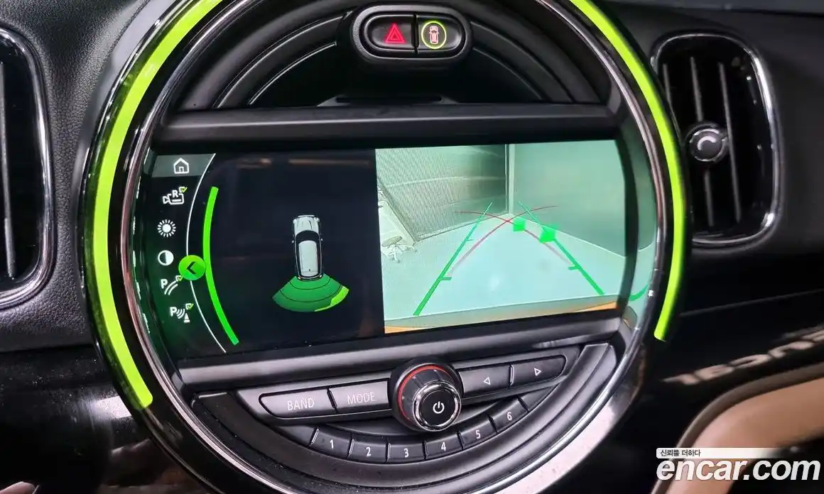 Mini Countryman 2017 2.0 Автомат в Москве № 198330, фото 17