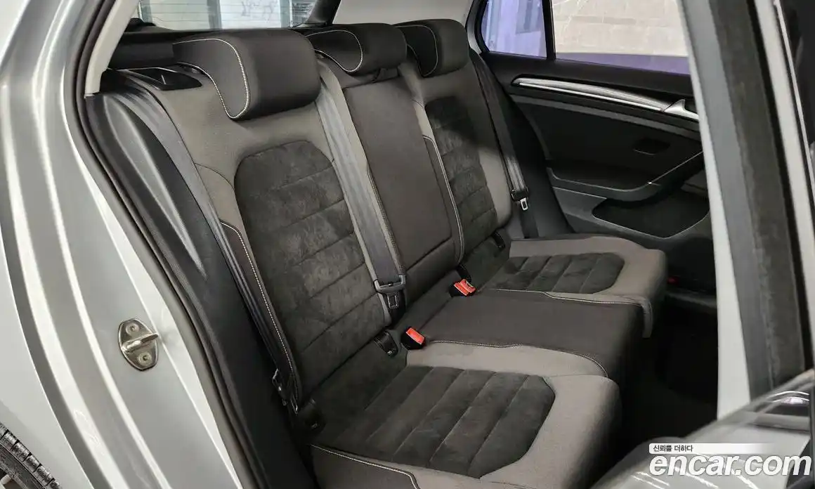 Volkswagen Golf 2014 1.6 Автомат в Москве № 199113, фото 12