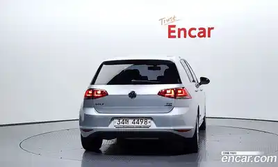 Volkswagen Golf 2014 1.6 Автомат в Москве № 199113, миниатюра 4