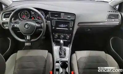 Volkswagen Golf 2014 1.6 Автомат в Москве № 199113, миниатюра 7